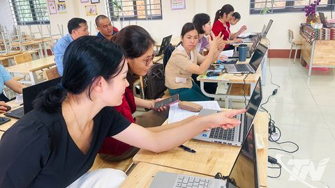 Giáo dục vùng cao trên hành trình chuyển đổi số