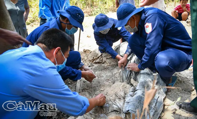 Đất mẹ gọi các anh về - Bài 2: Tìm hài cốt liệt sĩ nơi xứ người