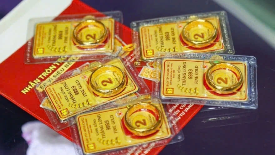 'Mở cửa' thị trường vàng