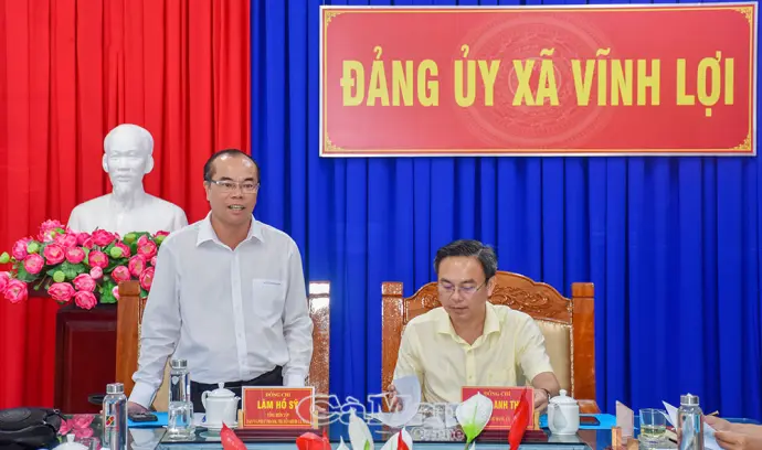 Báo và Phát thanh,Truyền hình Cà Mau hỗ trợ xã Vĩnh Lợi với tinh thần “nội lực đến đâu, giúp đến đó”