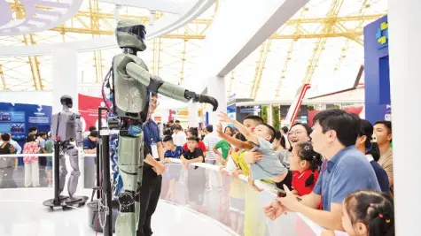 Thể chế mở đường giúp kinh tế tư nhân phát triển