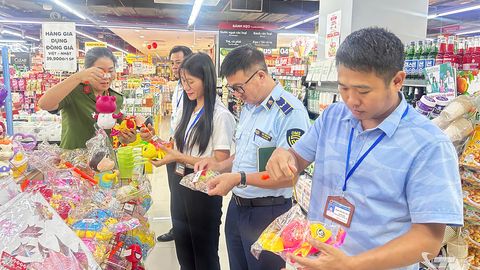 Kiểm tra các cơ sở kinh doanh đồ chơi Trung thu