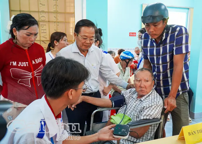 Lấy chất lượng cuộc sống người dân làm mục tiêu cao nhất của ngành y tế