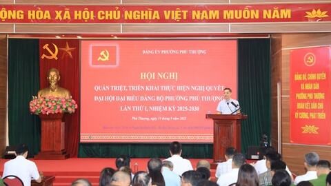 Phú Thượng ứng dụng chuyển đổi số, đưa Nghị quyết vào cuộc sống