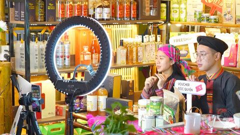 Thái Nguyên đặt mục tiêu tăng trưởng thương mại, dịch vụ từ 15%/năm trở lên