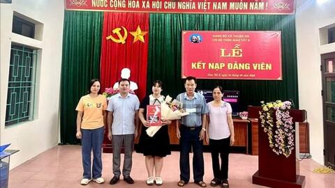 Gỡ khó bài toán tạo nguồn, nâng cao chất lượng đảng viên mới ở Thuận An
