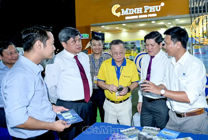 Rộn ràng Ngày hội Cua - Nâng tầm thương hiệu quốc gia