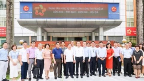 Đoàn công tác Bộ KH&CN làm việc với tỉnh Nghệ An về vận hành chính quyền địa phương cấp xã, phường