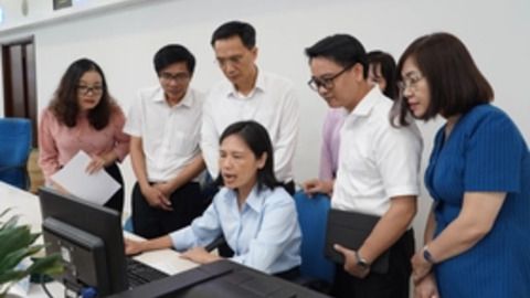 Đoàn công tác Bộ KH&CN khảo sát mô hình chính quyền địa phương 2 cấp tại tỉnh Quảng Ninh