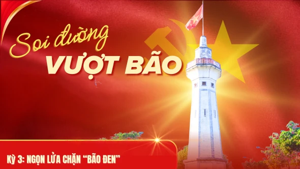 Soi đường vượt bão - Kỳ 3: Thanh niên công an nhân dân - góp ngọn lửa chặn “bão đen”