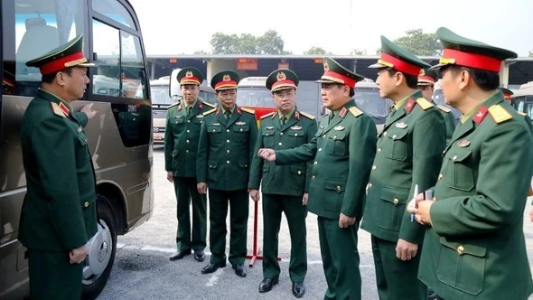 Kiểm tra công tác chuẩn bị đưa, đón đại biểu dự Đại hội đại biểu toàn quốc lần thứ XIV của Đảng