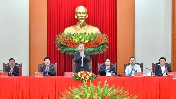 Nội dung cần góp ý kiến vào dự thảo các văn kiện trình Đại hội đại biểu toàn quốc lần thứ XIV của Đảng