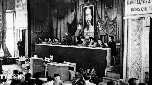 Đại hội đại biểu toàn quốc lần thứ II của Đảng: Kháng chiến, kiến quốc