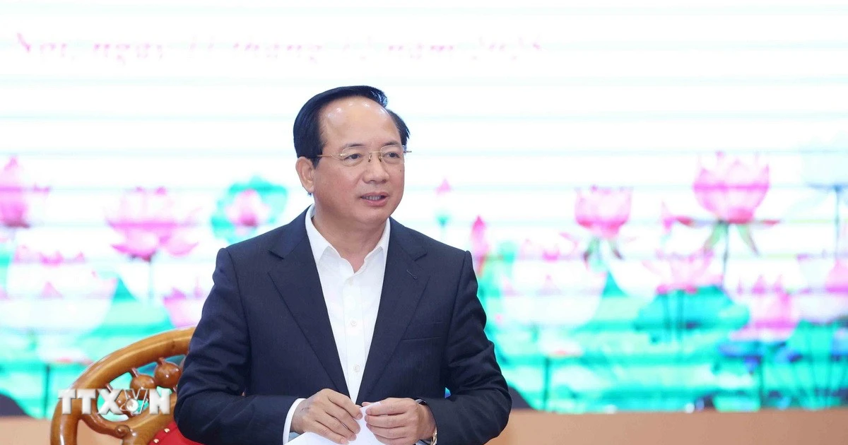 Báo chí phải truyền khí thế, lan tỏa năng lượng tích cực trước thềm Đại hội XIV