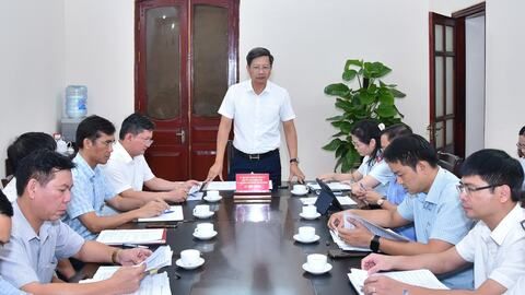 Phó chủ tịch Thường trực UBND thành phố Lê Anh Quân chủ trì tiếp công dân định kỳ tháng 8