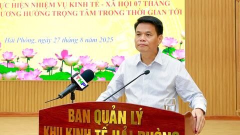 Đồng chí Lê Ngọc Châu làm việc với Ban quản lý Khu kinh tế Hải Phòng