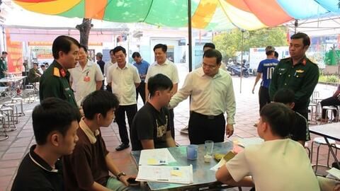 Hải Phòng rà soát, lập danh sách công dân nam trong độ tuổi nhập ngũ