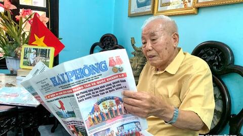 'Hồi ức đỏ' về mùa thu cách mạng