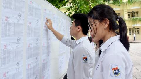 Kỷ lục 344 tổ hợp xét tuyển đại học năm 2025