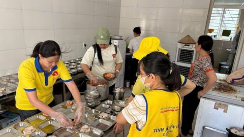 Tổ chức chương trình 'Vu Lan báo hiếu' đến người yếu thế, thiệt thòi