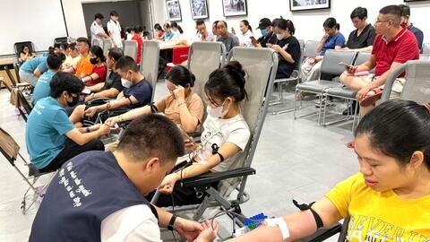 Vận động, tiếp nhận 476 đơn vị máu tại AEON MALL Hải Phòng Lê Chân