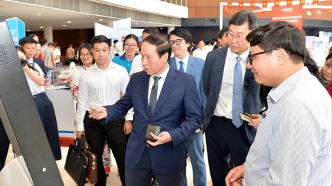 Khai mạc Techfest Haiphong 2025 'sáng tạo không giới hạn, Hải Phòng vươn mình ra biển lớn'