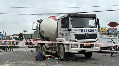 Va chạm với xe bồn ở phường An Biên , một phụ nữ tử vong tại chỗ