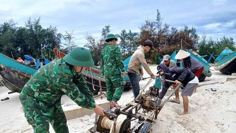 Bộ Quốc phòng điều động lực lượng, phương tiện cao nhất ứng phó với bão số 5
