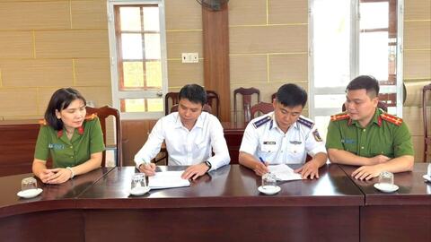 Thượng úy Cảnh sát biển trả lại 230 triệu đồng cho người chuyển khoản nhầm