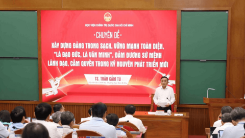 Chú trọng kiểm tra, giám sát, kỷ luật Đảng