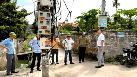 Từ tiếp xúc cử tri đến hành động của chính quyền