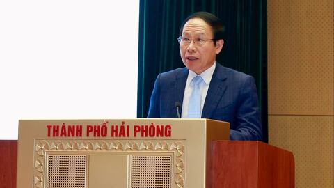 Chuyển tinh thần Đại hội Đảng bộ thành phố thành hành động thực tiễn