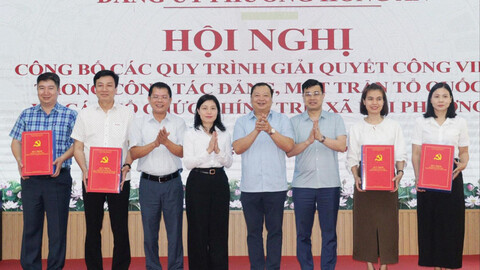Đảng ủy phường Hồng An áp dụng bộ tiêu chuẩn ISO giải quyết công việc
