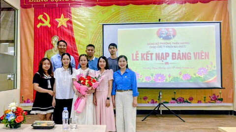 Đảng bộ phường Thiên Hương vượt chỉ tiêu kết nạp đảng viên trước 3 tháng