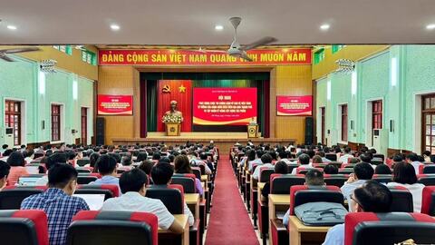 Viết chính luận bảo vệ nền tảng tư tưởng của Đảng
