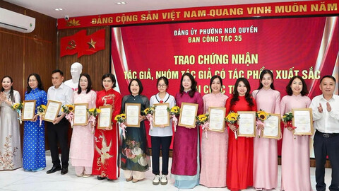 'Phủ xanh' thông tin từ cơ sở