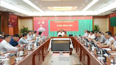 Khai trừ Đảng nguyên Ủy viên Ban Thường vụ Đảng ủy, Phó Tổng Giám đốc Tổng Công ty Cảng hàng không Việt Nam Đỗ Tất Bình
