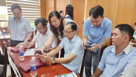 Xã Tân Hiệp tập huấn thực hiện dịch vụ công trực tuyến