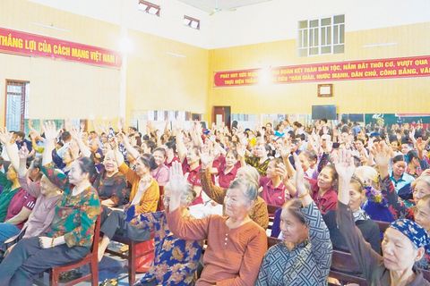 Chi bộ tổ dân phố Đỉnh: Hiệu quả từ ứng dụng công nghệ số