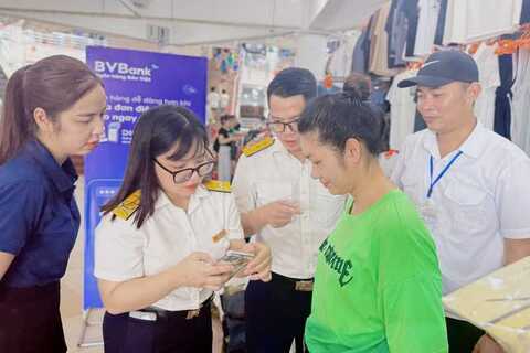 Phường Móng Cái 1 nỗ lực thực hiện chuyển đổi số