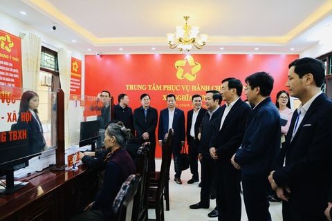 Tháo gỡ khó khăn, thúc đẩy tăng trưởng và hoàn thiện  chính quyền hai cấp tại Ninh Bình