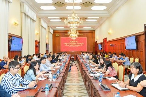 Hội nghị tập huấn ứng dụng Sổ tay đảng viên điện tử