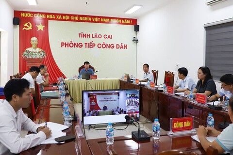 Về trách nhiệm của người đứng đầu cấp uỷ trong việc tiếp dân, đối thoại trực tiếp với dân và xử lý những phản ánh, kiến nghị của dân