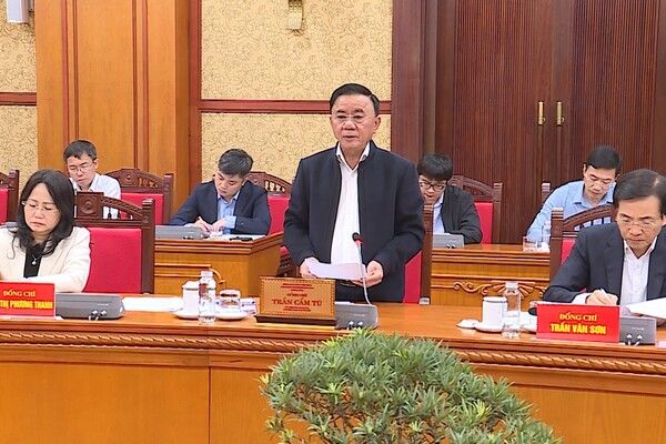 Đồng chí Trần Cẩm Tú chủ trì Phiên họp Thường trực Tiểu ban Tổ chức phục vụ Đại hội XIV của Đảng