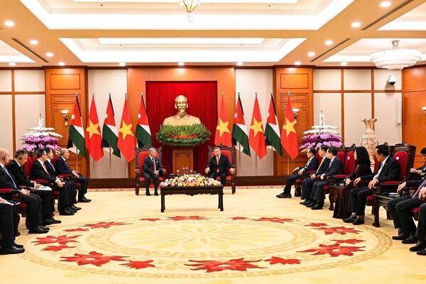Ảnh: Tổng Bí thư Tô Lâm tiếp Quốc vương Jordan Abdullah II Ibn Al Hussein