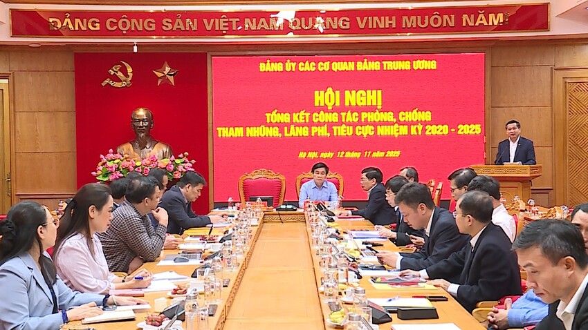 Tăng cường tham mưu, tạo chuyển biến mạnh mẽ  trong công tác phòng, chống tham nhũng, lãng phí, tiêu cực
