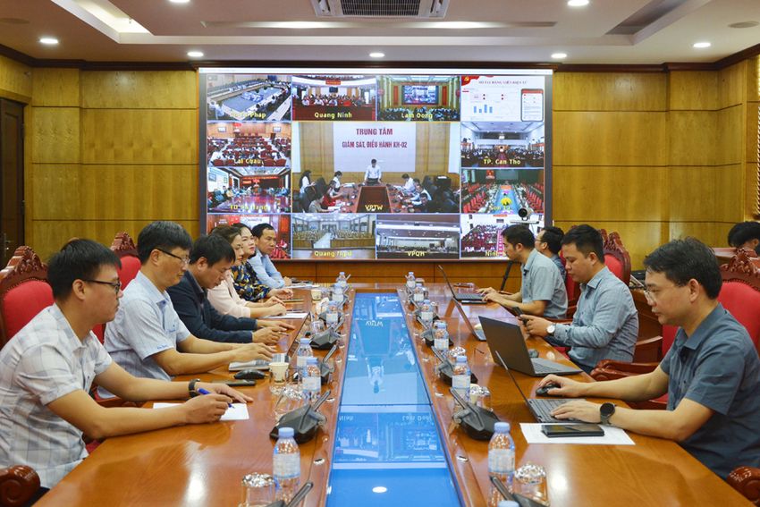 Nâng cao kỹ năng ứng dụng "Sổ tay đảng viên điện tử"