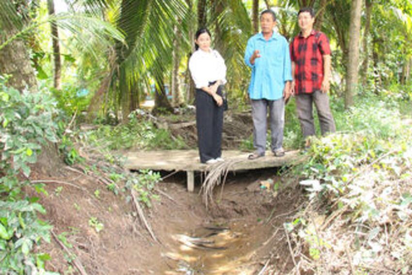 Khi cán bộ trẻ về cơ sở