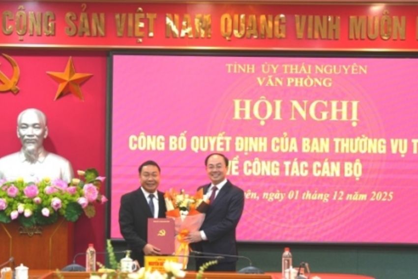 Công bố quyết định bổ nhiệm Phó Chánh Văn phòng Tỉnh uỷ