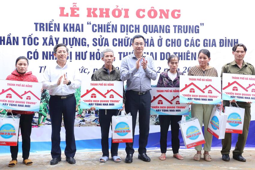 Quyết liệt hơn nữa triển khai “Chiến dịch Quang Trung” thần tốc xây dựng lại, sửa chữa nhà ở cho người dân